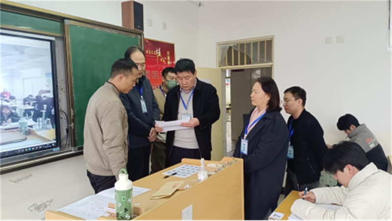 我院職業(yè)技能等級認(rèn)定站完成2022級畢業(yè)生職業(yè)技能等級認(rèn)�?59.png
