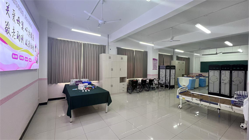 培訓(xùn)環(huán)境  (2).jpg